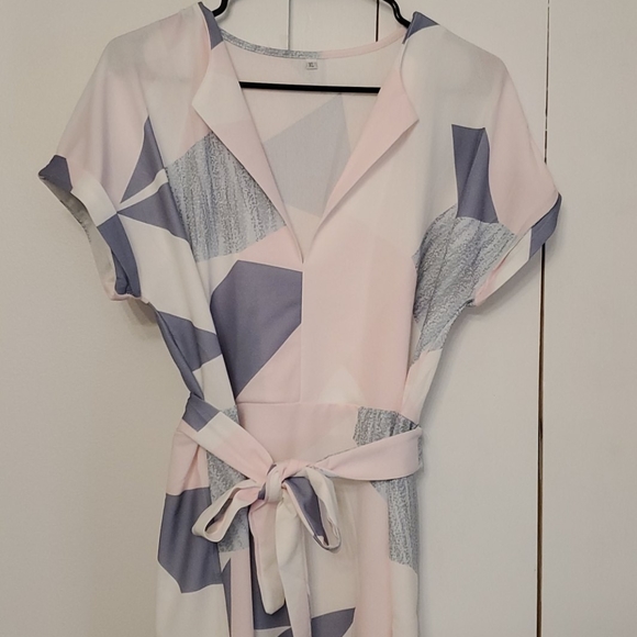 Geometric Dress - Picture 4 of 6